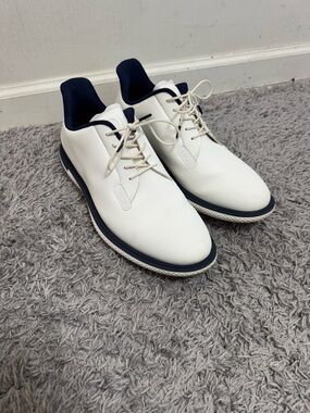 G/FORE White and Navy Golf Oxfords